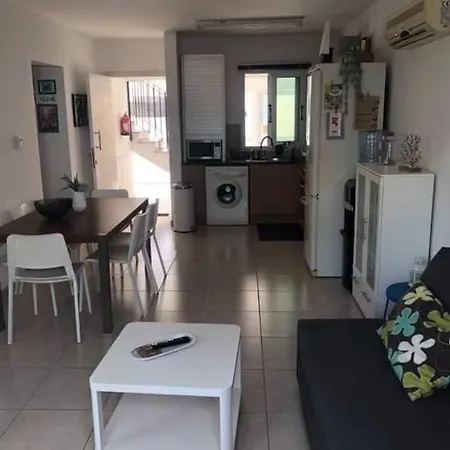 Apartment Yiasemi Ground Floor