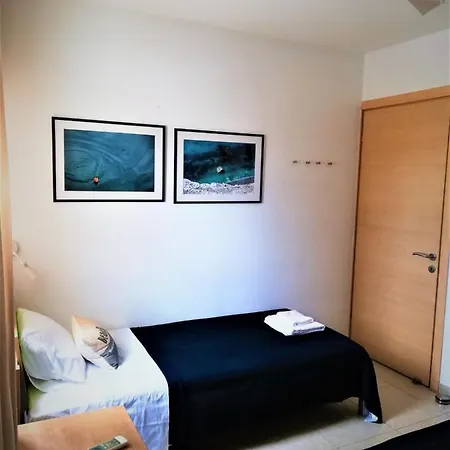 Yiasemi Ground Floor * باراليمني