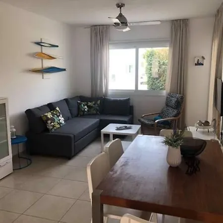 Yiasemi Ground Floor شقة باراليمني