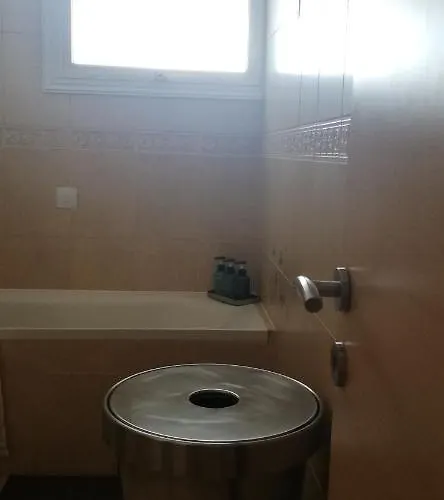 Yiasemi Ground Floor Apartmán *